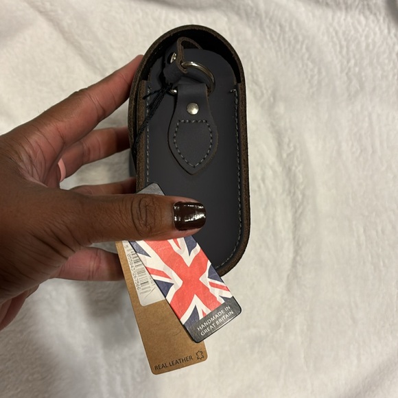 NWT! The Cambridge Satchel Company Push Lock medium crossbody. - Picture 4 of 5